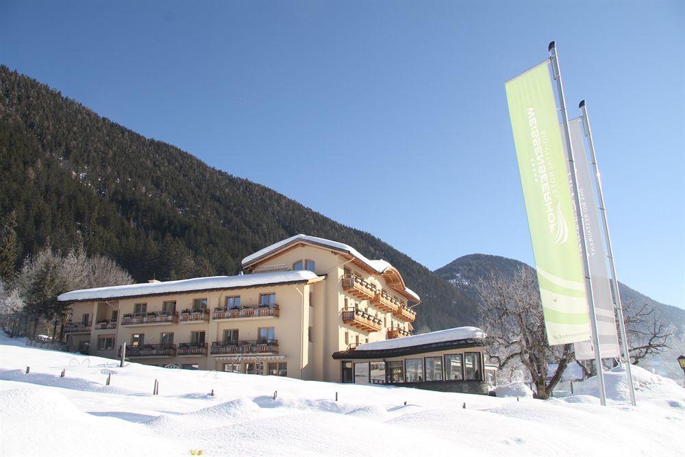 Strandhotel Am Weissensee Exterior foto