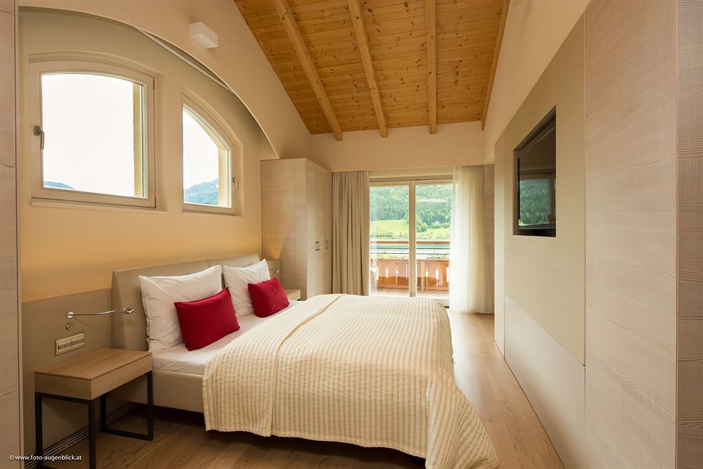 Strandhotel Am Weissensee Exterior foto